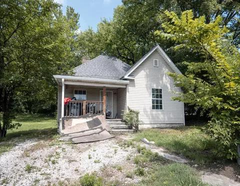 1223 Texas Ave, Knoxville, TN 37921