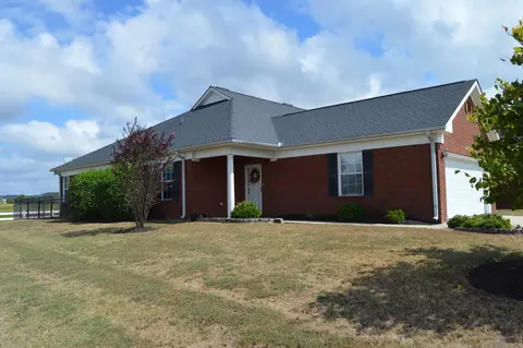 156 Horseshoe Ct, Shelbyville, TN 37160
