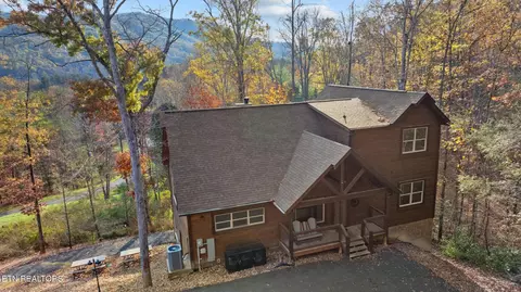 2686 Sulpher Springs Way, Sevierville, TN 37862