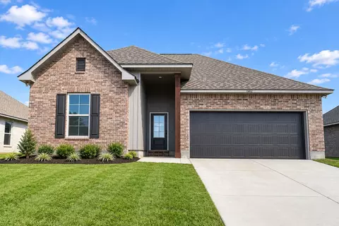 909 Twin Lakes Rd, Portland, TN 37148