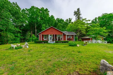 94 Long Dr, Flintstone, GA 30725