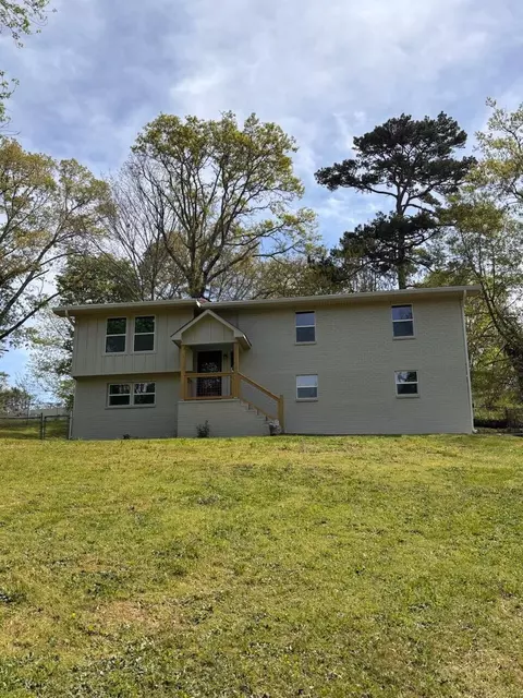 49 Crabtree Rd, Rossville, GA 30741