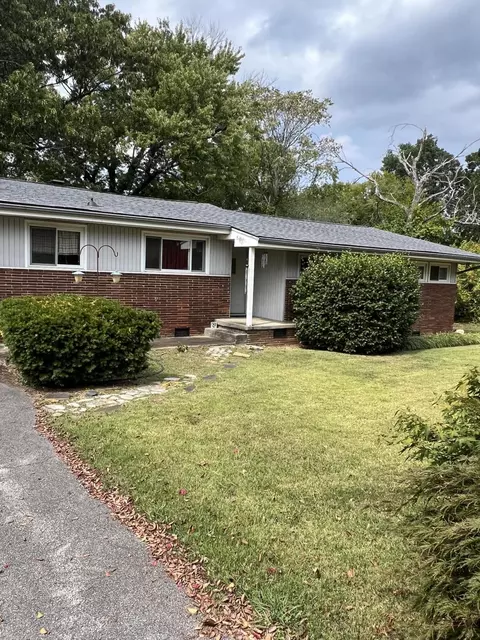 4511 Murray Hills Dr, Chattanooga, TN 37416