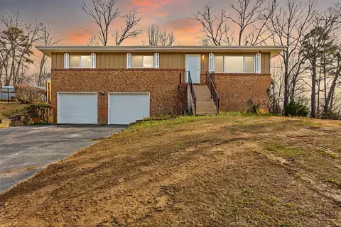 950 N Pine St, Rossville, GA 30741