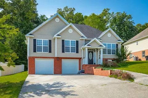 4754 Rose Briar Ln, Ooltewah, TN 37363