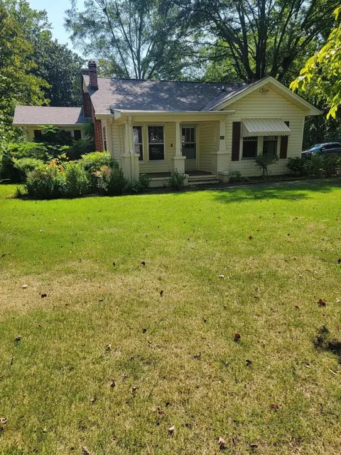 406 1st St, La Fayette, GA 30728