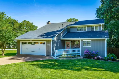8930 Quail Run Dr, Chattanooga, TN 37421