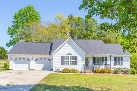 530 Van Dell Dr, Rock Spring, GA 30739