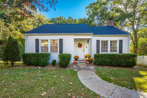 104 Orlando Dr, Chattanooga, TN 37415