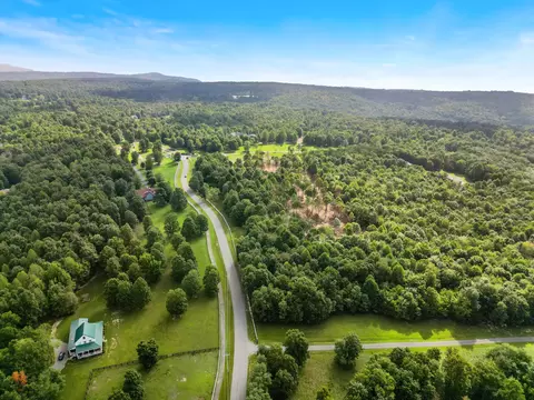 42 Deerpoint Rd, Dunlap, TN 37327 photo 6