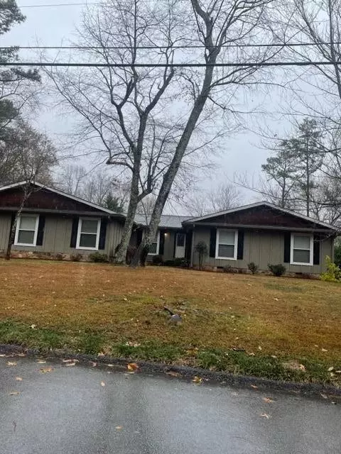 1717 Rock Bluff Rd, Hixson, TN 37343