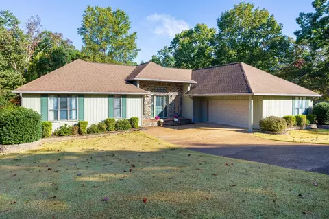 7123 Wolftever Landing Dr, Harrison, TN 37341