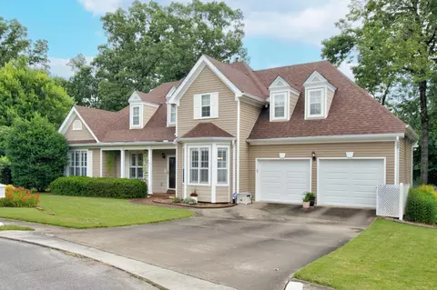 7714 Asherton Ln, Chattanooga, TN 37421