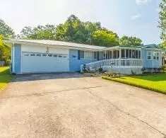 90 Sarah Lynn Ln, Fort Oglethorpe, GA 30742