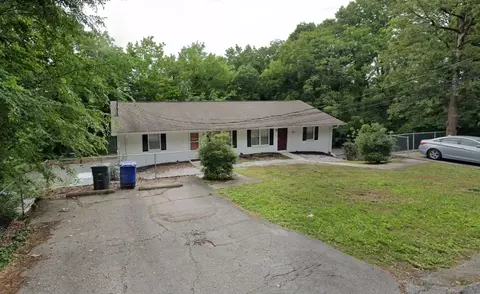 7641 Noah Reid Rd, Chattanooga, TN 37416