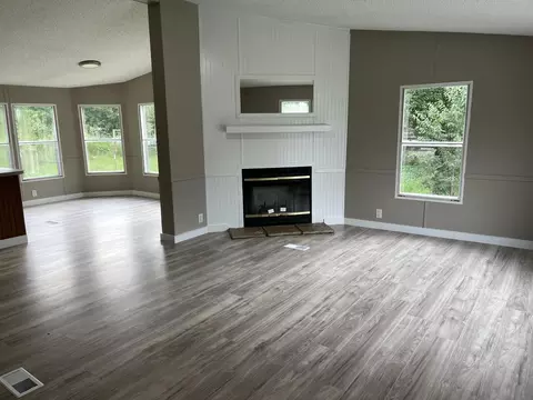 58 Water St, Dunlap, TN 37327 photo 2
