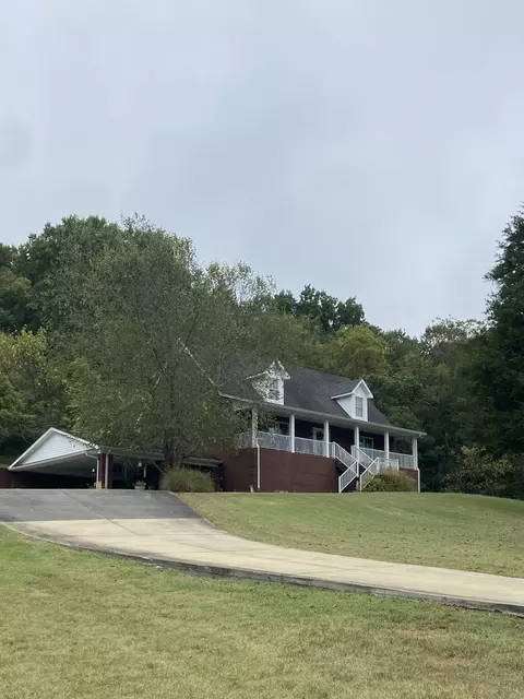107 Brandon Ln, Woodbury, TN 37190