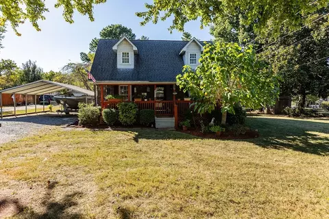 207 Oriole Dr, Mcminnville, TN 37110