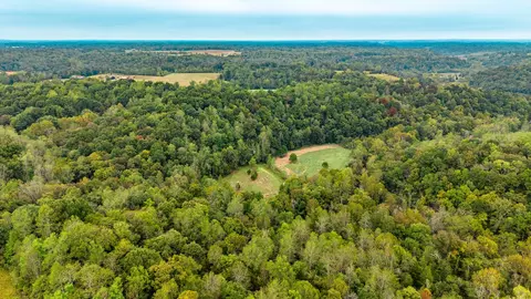 1695 Puncheon Creek Rd, Lafayette, TN 37083