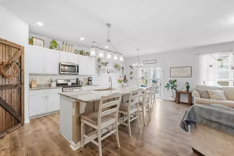 Kitchen - 105 William Dylan Dr, Murfreesboro, TN 37129 photo 1 of 3