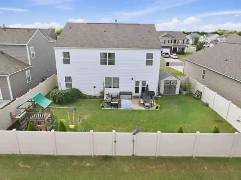 Exterior - 105 William Dylan Dr, Murfreesboro, TN 37129 photo 9 of 9