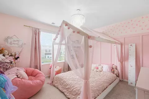 Bedroom - 105 William Dylan Dr, Murfreesboro, TN 37129 photo 7 of 8