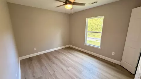 Bedroom - 497 Five Points Rd, Dayton, TN 37321 photo 3 of 6