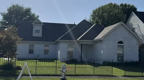 7758 Wolf Hollow Dr, Memphis, TN 38133
