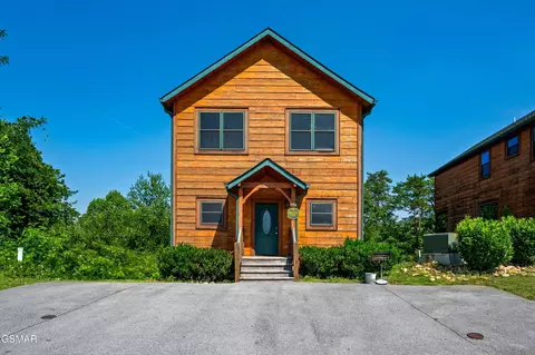 770 Park Vista Way, Gatlinburg, TN 37738