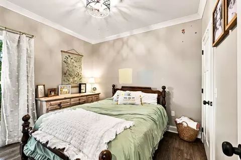 Bedroom - 400 Carrie Ln, Loretto, TN 38469 photo 4 of 5