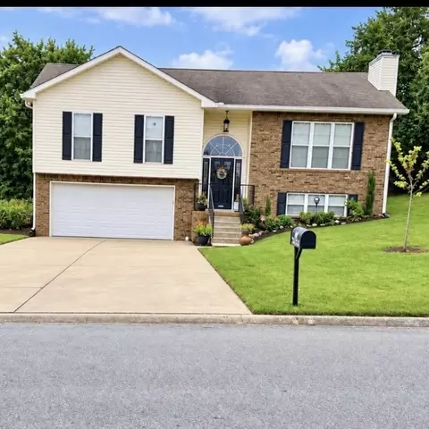 3114 Arrow Ln, Clarksville, TN 37043