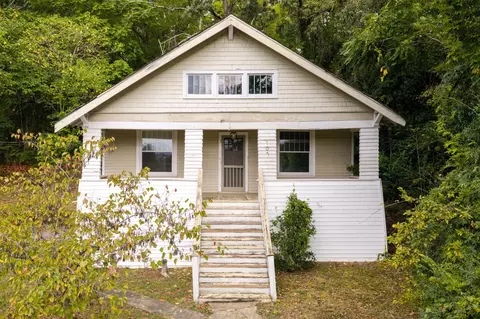107 S Seminole Dr, Chattanooga, TN 37411