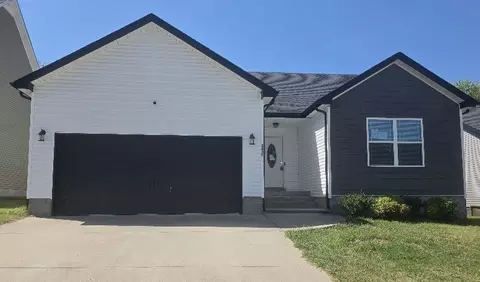 2837 Russet Ridge Dr, Clarksville, TN 37040