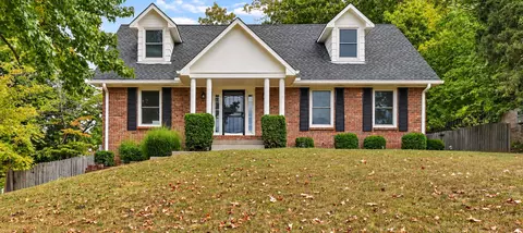 1245 Cloverdale Dr, Clarksville, TN 37040