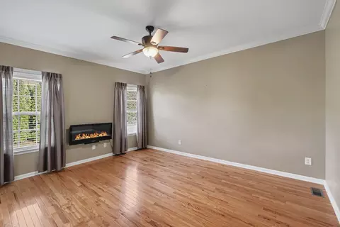 Living - 3037 Brookside Path, Murfreesboro, TN 37128 photo 4 of 4