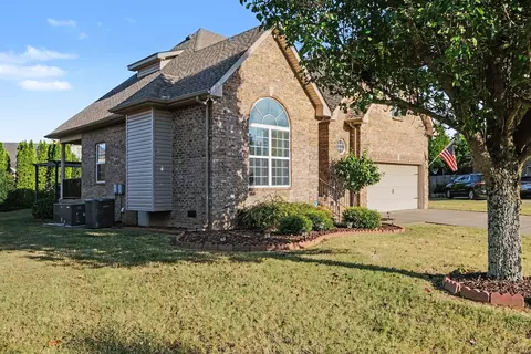 Exterior - 3037 Brookside Path, Murfreesboro, TN 37128 photo 3 of 5