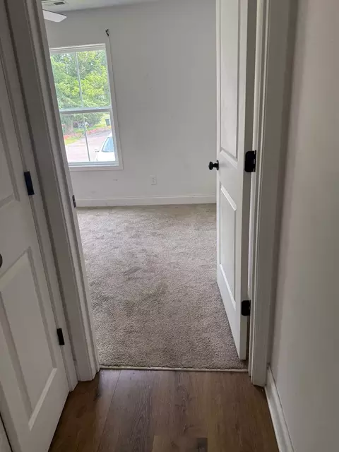 Entry Way - 362 Baldwin Ln, Springfield, TN 37172 photo 1 of 2
