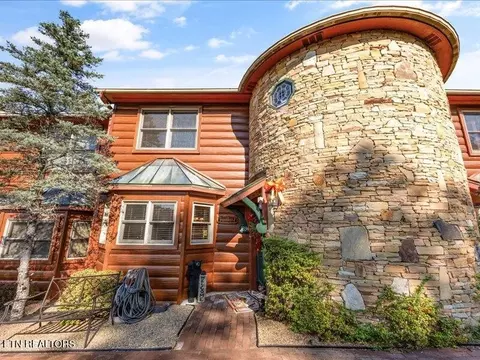 2044 Hickory Ridge Way #3334, Sevierville, TN 37862