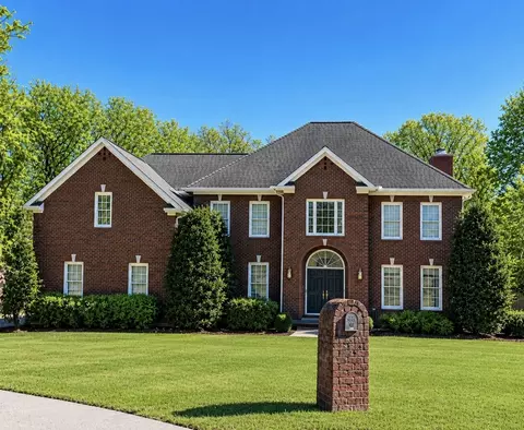 752 Adkisson Ln, Nashville, TN 37205
