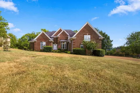 1656 Stokley Ln, Old Hickory, TN 37138