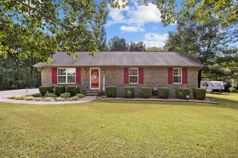 609 Shades Crest Dr, New Johnsonville, TN 37134