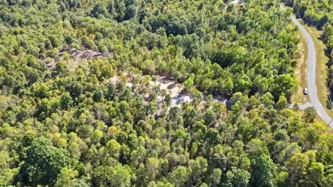 468 Streamside Dr, Dover, TN 37058 photo 21