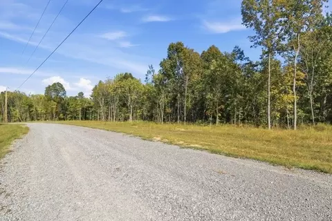 468 Streamside Dr, Dover, TN 37058 photo 11