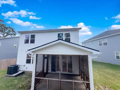 Exterior - 133 Timber Crest Trl, White Bluff, TN 37187 photo 2 of 6
