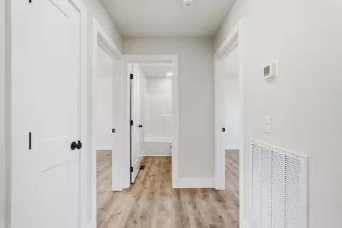 Entry Way - 593 Doyle St, Doyle, TN 38559 photo 3 of 3