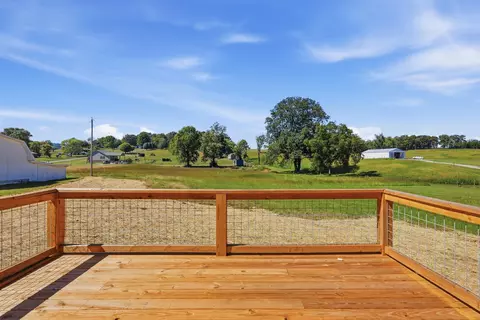 Exterior - 593 Doyle St, Doyle, TN 38559 photo 7 of 7