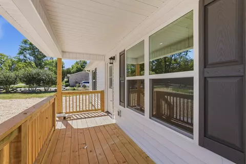 Exterior - 593 Doyle St, Doyle, TN 38559 photo 2 of 7