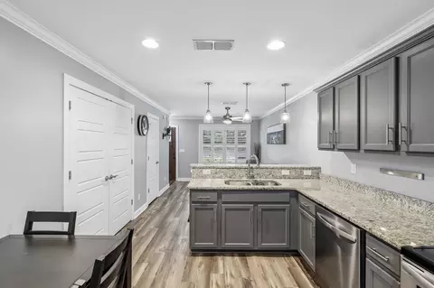 Entry Way - 2506 E Main St #A5, Murfreesboro, TN 37127 photo 2 of 3