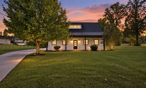 6063 Mansford Rd, Winchester, TN 37398