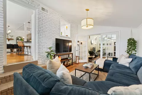 5315 Connell St, Chattanooga, TN 37412